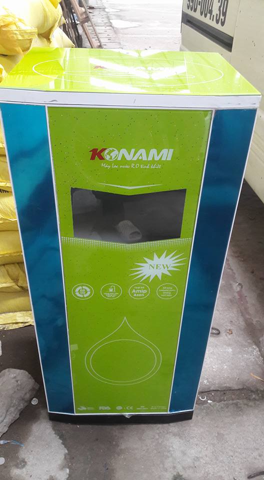 Máy lọc nước konami 9 cấp lọc tủ kính cường lực mầu xanh cốm